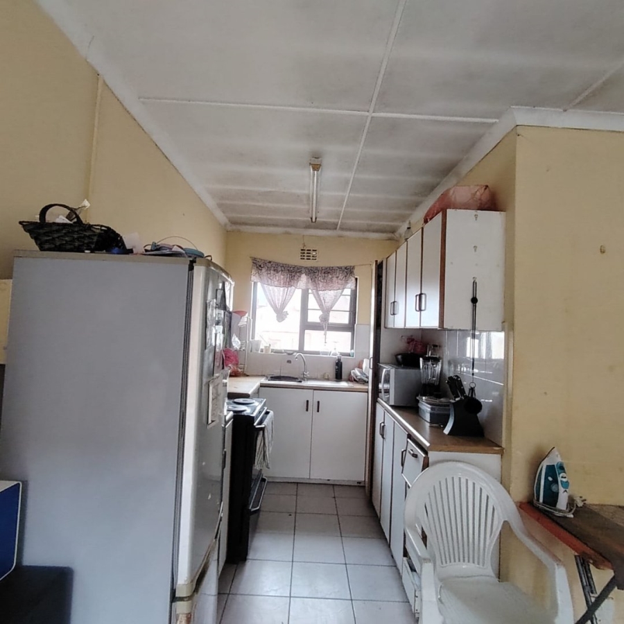 2 Bedroom Property for Sale in Quigney Eastern Cape